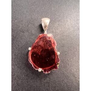 NEW Pink tourmaline sterling silver pendant 2.16 grams